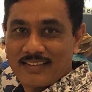 Meet your Posher, Agam